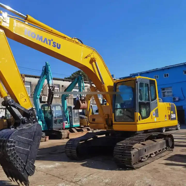 Hot Sale Excavator Factory Supply Second-hand Komatsu Pc200-8 90% Brand New Imported 20ton Excavator - Excavadora: foto 1 Hot Sale Excavator Factory Supply Second-hand Komatsu Pc200-8 90% Brand New Imported 20ton Excavator - Excavadora: foto 1