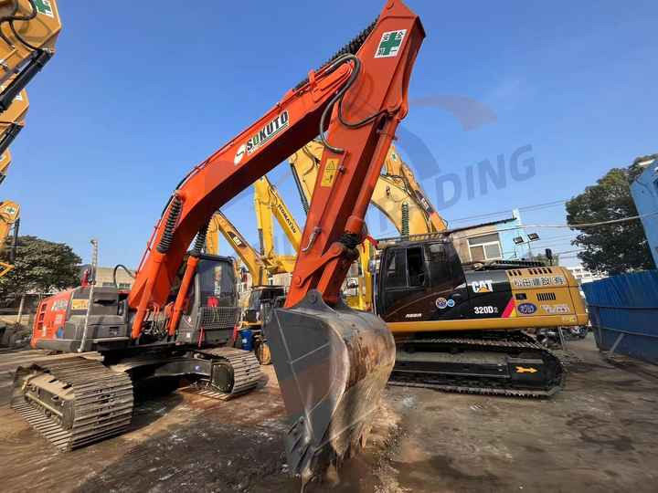 Excavadora de cadenas Hot sale Used Hitachi ZX200-3 digger 20ton  Excavator second hand excavator: foto 6