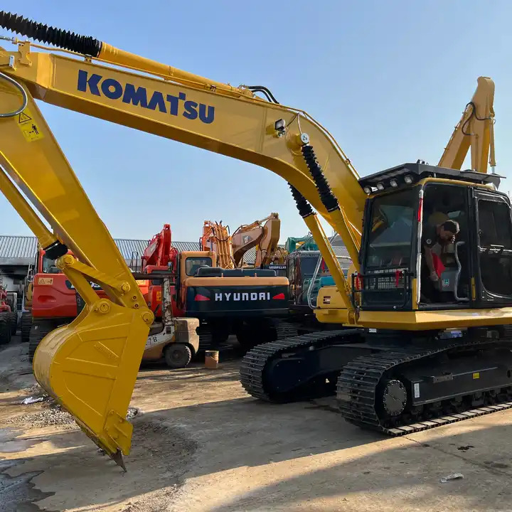 Komatsu PC200-8 Excavator/used Heavy Duty Equipment/komatsu Construction Machine Used Excavator PC 200-8 PC220-8 Used Japan Ltd. - Excavadora de cadenas: foto 1 Komatsu PC200-8 Excavator/used Heavy Duty Equipment/komatsu Construction Machine Used Excavator PC 200-8 PC220-8 Used Japan Ltd. - Excavadora de cadenas: foto 1