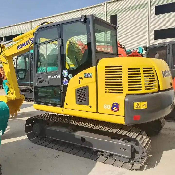 Little Working Hours Used Cheap Komatsu PC60 Excavator Used Mini Komatsu PC78 PC55 PC56 PC60 - Excavadora: foto 1 Little Working Hours Used Cheap Komatsu PC60 Excavator Used Mini Komatsu PC78 PC55 PC56 PC60 - Excavadora: foto 1