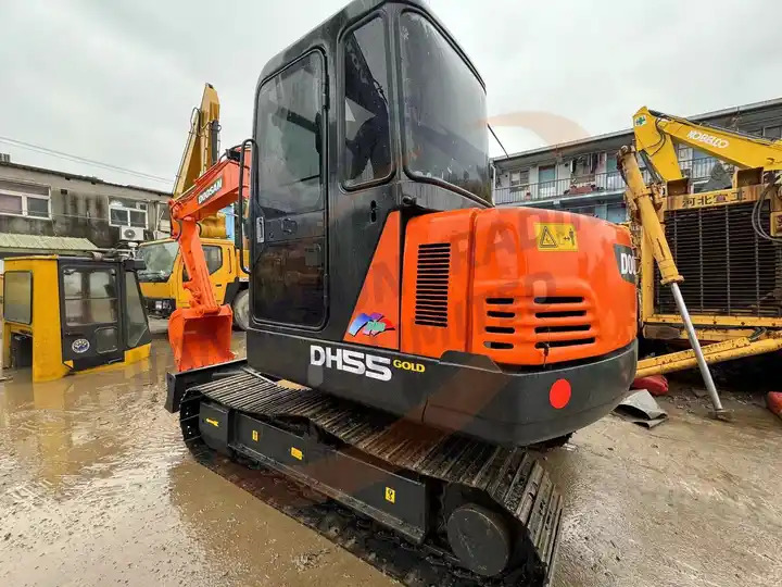 Excavadora Mini 5ton Used Excavator Doosan DH55 with nice condition Korea low working hour multifunction crawler excavator Doosan DH55: foto 7