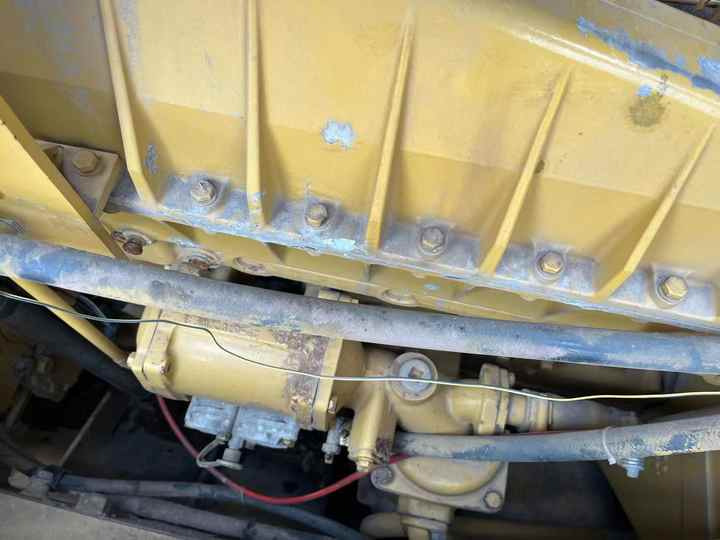 Original Japan Imported Caterpillar D7R Bulldozer Japan Original Cat D7G D7R D9n D8r Used Bulldozers - Bulldozer: foto 4 Original Japan Imported Caterpillar D7R Bulldozer Japan Original Cat D7G D7R D9n D8r Used Bulldozers - Bulldozer: foto 4