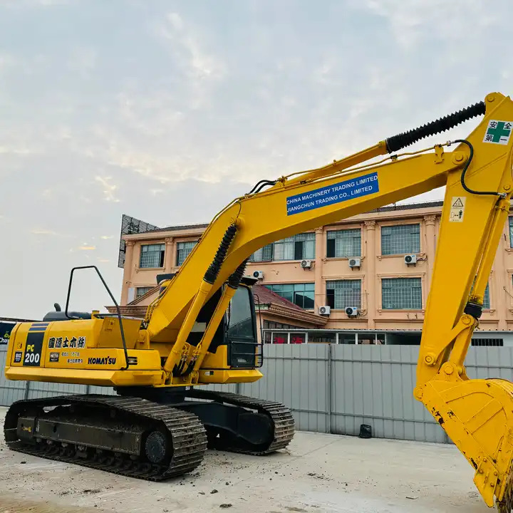 Original Japan Used Crawler Excavator Komatsu Pc200lc-7 Pc220lc-7 A/c Cabin In Shanghai - Excavadora de cadenas: foto 2 Original Japan Used Crawler Excavator Komatsu Pc200lc-7 Pc220lc-7 A/c Cabin In Shanghai - Excavadora de cadenas: foto 2