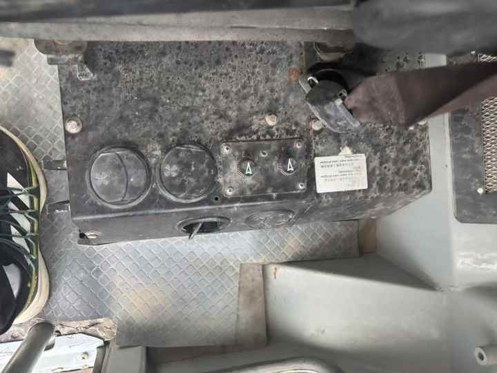 Second Hand SEM921 Motor Grader / Second Hand Motor Grader Sem 921 922 919 SEM Motor Grader for Sale - Grader: foto 2 Second Hand SEM921 Motor Grader / Second Hand Motor Grader Sem 921 922 919 SEM Motor Grader for Sale - Grader: foto 2