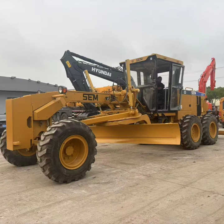 Second Hand SEM921 Motor Grader / Second Hand Motor Grader Sem 921 922 919 SEM Motor Grader for Sale - Grader: foto 1 Second Hand SEM921 Motor Grader / Second Hand Motor Grader Sem 921 922 919 SEM Motor Grader for Sale - Grader: foto 1