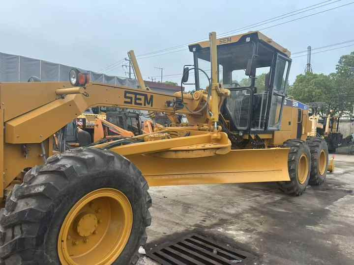 Second Hand SEM921 Motor Grader / Second Hand Motor Grader Sem 921 922 919 SEM Motor Grader for Sale - Grader: foto 4 Second Hand SEM921 Motor Grader / Second Hand Motor Grader Sem 921 922 919 SEM Motor Grader for Sale - Grader: foto 4