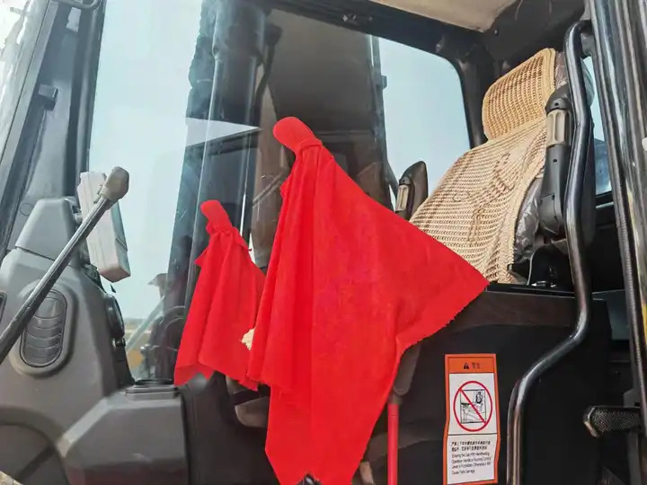 Leasing para  Top Select Second Hand 21 Ton Excavator Used Ssaany Excavator Sy215c 215c Sany 215 215c Excavator Top Select Second Hand 21 Ton Excavator Used Ssaany Excavator Sy215c 215c Sany 215 215c Excavator: foto 6
