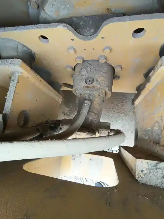 Used 18 ton Caterpillar Road Roller CAT CS76T Road Paving Machinery Soil Compactor made in USA - Apisonadora de asfalto: foto 5 Used 18 ton Caterpillar Road Roller CAT CS76T Road Paving Machinery Soil Compactor made in USA - Apisonadora de asfalto: foto 5