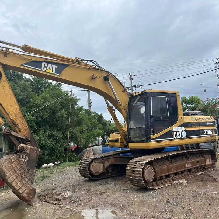 Used Excavator Cat 320bl Best Second Hand Excavator Caterpillar 320 320d 320b for Sale in Shanghai - Excavadora de cadenas: foto 2 Used Excavator Cat 320bl Best Second Hand Excavator Caterpillar 320 320d 320b for Sale in Shanghai - Excavadora de cadenas: foto 2