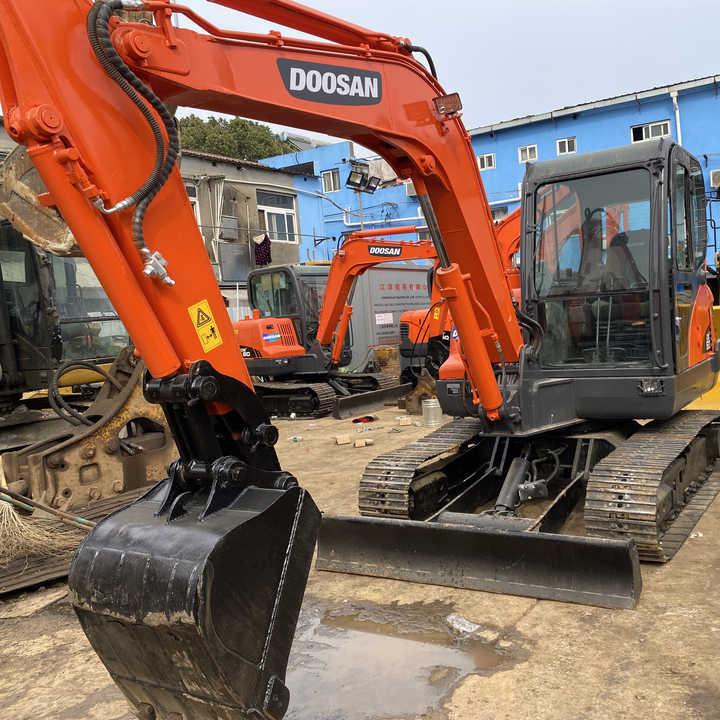 Used excavator doosan dx60 excavators earth-moving machinery doosan dx60 dx80 dx75 dx225 for sale - Excavadora de cadenas: foto 1 Used excavator doosan dx60 excavators earth-moving machinery doosan dx60 dx80 dx75 dx225 for sale - Excavadora de cadenas: foto 1