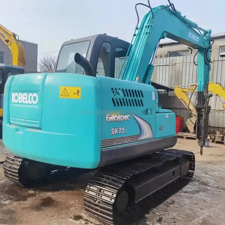 Used excavator kobelco sk75-8, second hand 7tons good Quality Kobelco sk75 excavator Sk75-8 Japan SK75-8 crawler excavat - Miniexcavadora: foto 1 Used excavator kobelco sk75-8, second hand 7tons good Quality Kobelco sk75 excavator Sk75-8 Japan SK75-8 crawler excavat - Miniexcavadora: foto 1