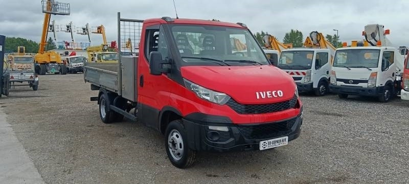 Iveco 35C13 - Tipper - Camión volquete: foto 3 Iveco 35C13 - Tipper - Camión volquete: foto 3