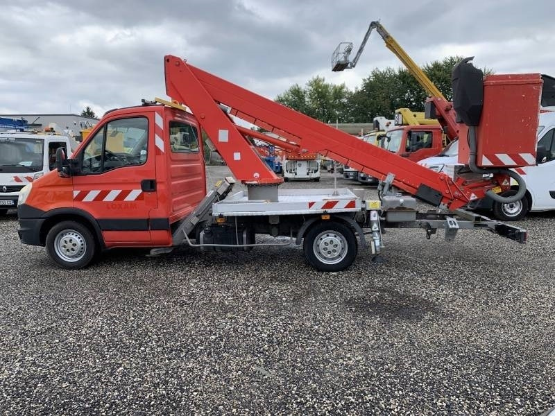 Iveco Daily GSR E179T - 17,1m - 200 kg - Camión con plataforma elevadora: foto 5 Iveco Daily GSR E179T - 17,1m - 200 kg - Camión con plataforma elevadora: foto 5