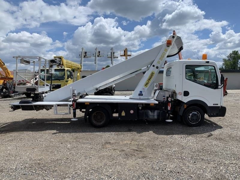 Nissan Cabstar Palfinger P260B - 25,6 m - 230 kg - Camión con plataforma elevadora: foto 4 Nissan Cabstar Palfinger P260B - 25,6 m - 230 kg - Camión con plataforma elevadora: foto 4