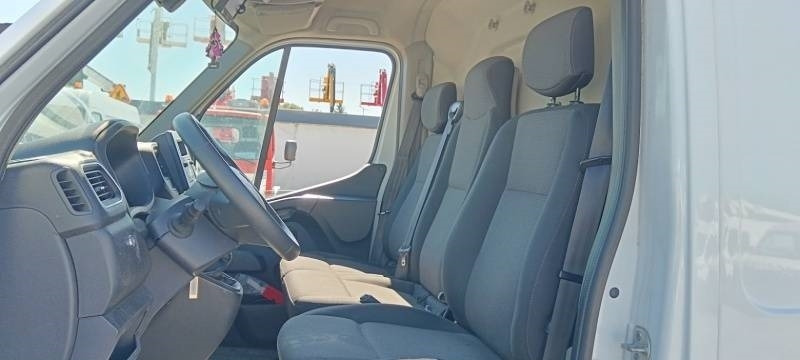 Camión con plataforma elevadora Renault Master Klubb KL32 - 12,5 m, 120 kg: foto 11