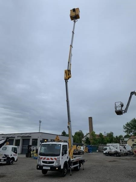 Camión con plataforma elevadora Renault Maxity Multitel MX200 - 20 m: foto 11