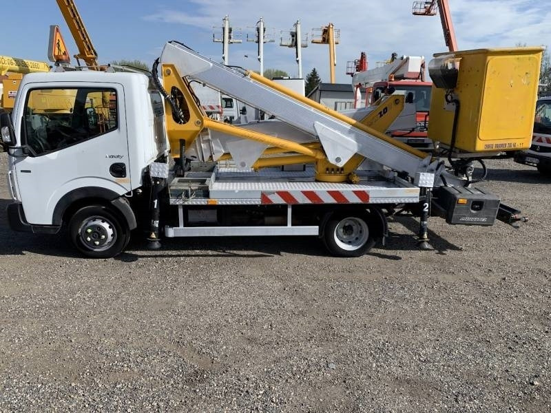 Renault Maxity Multitel MX200 - 20 m - Camión con plataforma elevadora: foto 5 Renault Maxity Multitel MX200 - 20 m - Camión con plataforma elevadora: foto 5