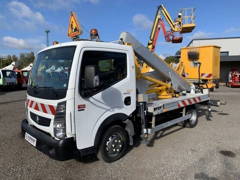 Renault Maxity Multitel MX200 - 20 m - Camión con plataforma elevadora: foto 2 Renault Maxity Multitel MX200 - 20 m - Camión con plataforma elevadora: foto 2