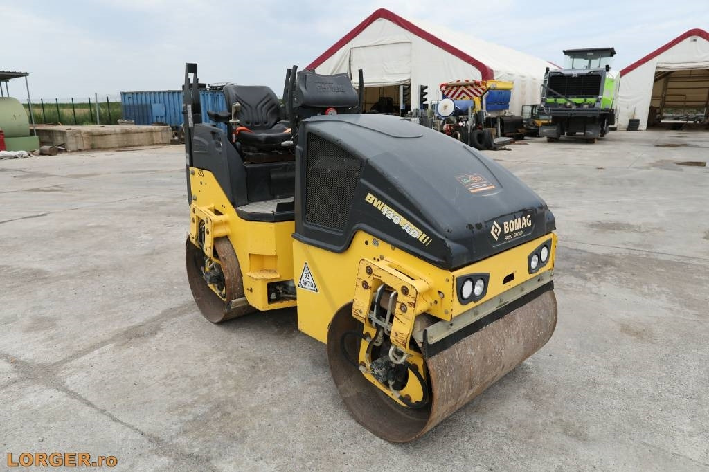 Bomag BW 120 AD-5 - Apisonadora de asfalto: foto 1 Bomag BW 120 AD-5 - Apisonadora de asfalto: foto 1