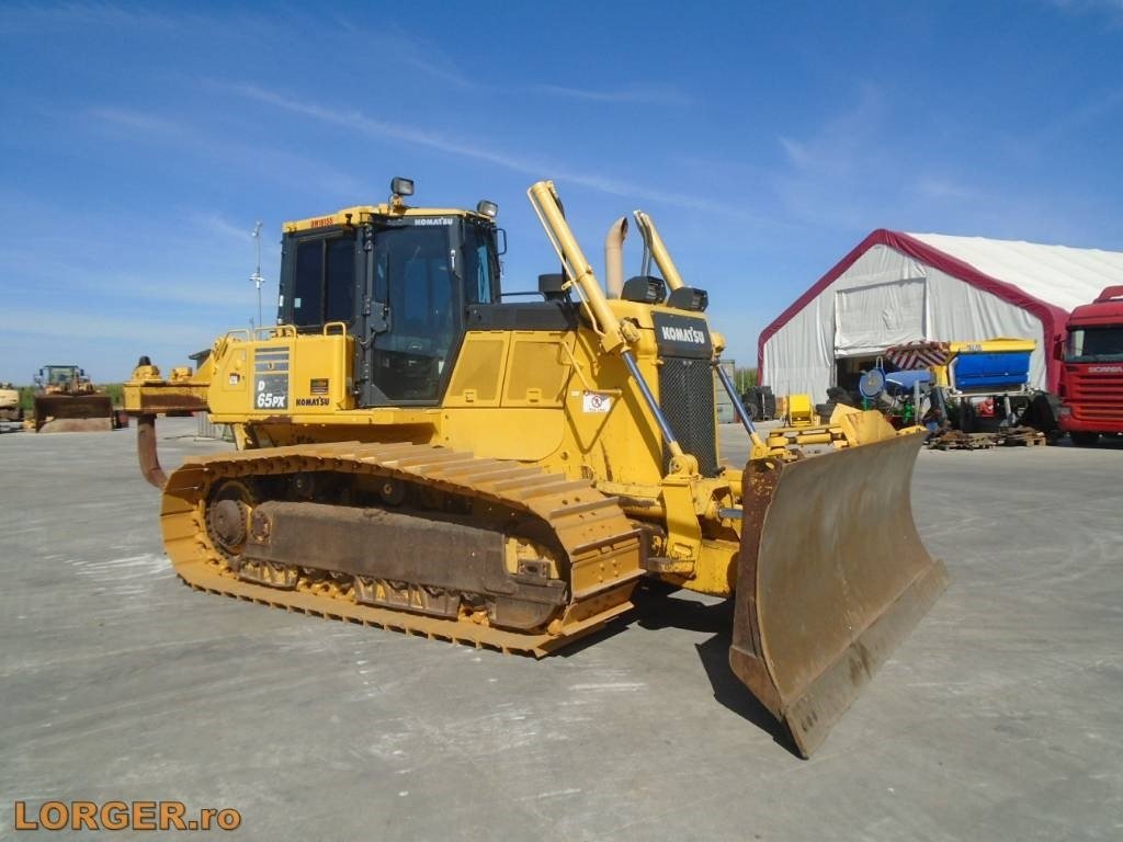 Komatsu D65PX-18 / 3700 h / 2018 - Bulldozer: foto 1 Komatsu D65PX-18 / 3700 h / 2018 - Bulldozer: foto 1