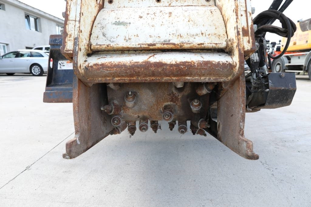 Simex PL4520 - Fresadora en frío: foto 3 Simex PL4520 - Fresadora en frío: foto 3