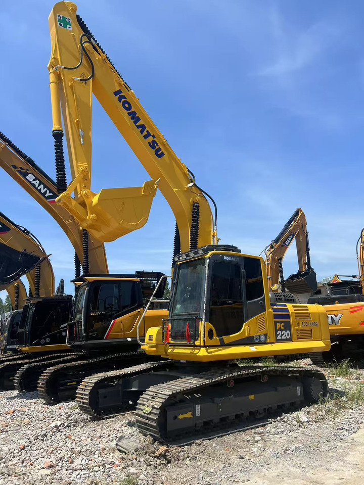 Komatsu pc220-8 - Excavadora de cadenas: foto 1 Komatsu pc220-8 - Excavadora de cadenas: foto 1