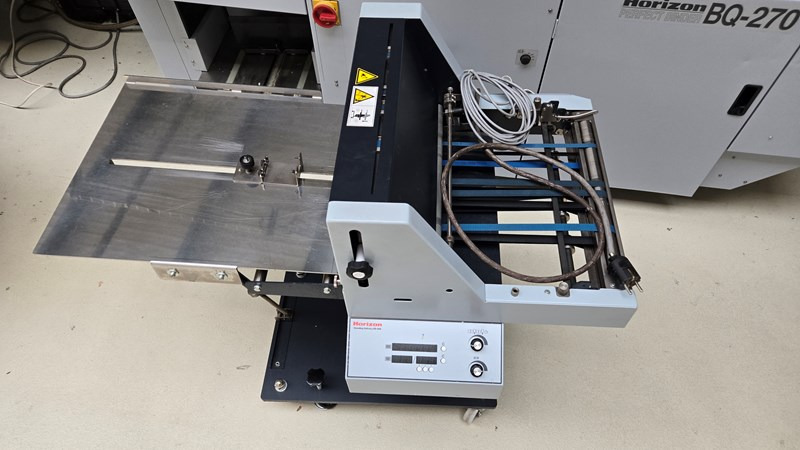 Horizon EF-354 KTU-35 | 2019 - Plegadora de papel: foto 4 Horizon EF-354 KTU-35 | 2019 - Plegadora de papel: foto 4