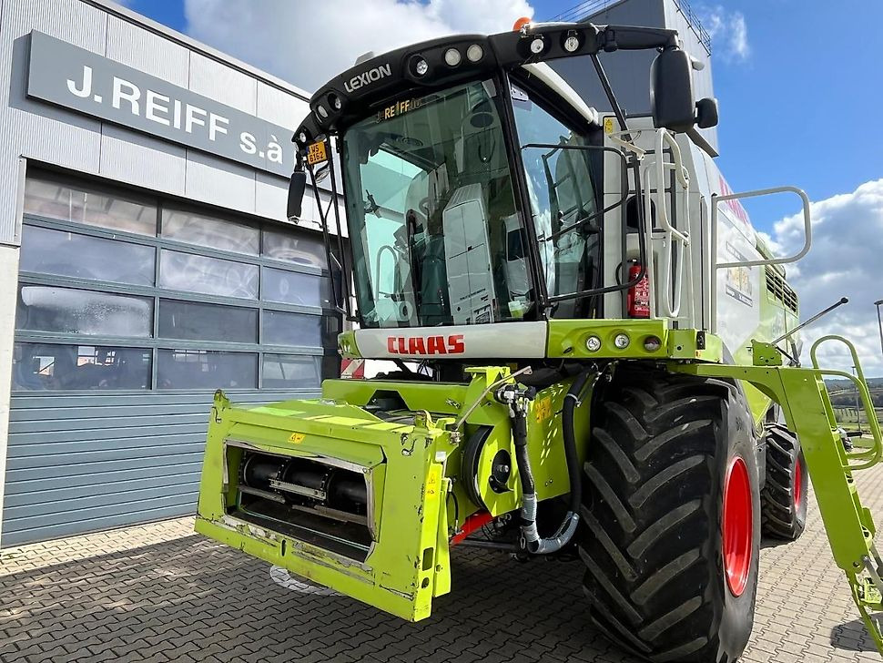 J.Reiff Sarl
Herr Stefan Neukirch - 77 Z.I in den - Cosechadora de granos: foto 3 J.Reiff Sarl
Herr Stefan Neukirch - 77 Z.I in den - Cosechadora de granos: foto 3