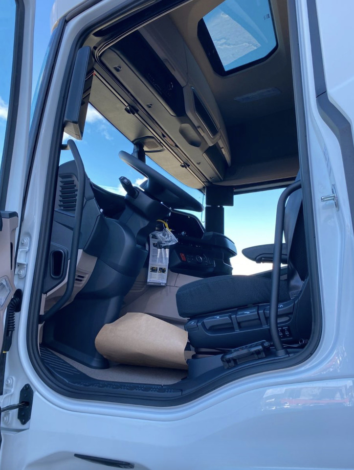 DAF XG 480 FT/ Camera - Cabeza tractora: foto 5 DAF XG 480 FT/ Camera - Cabeza tractora: foto 5