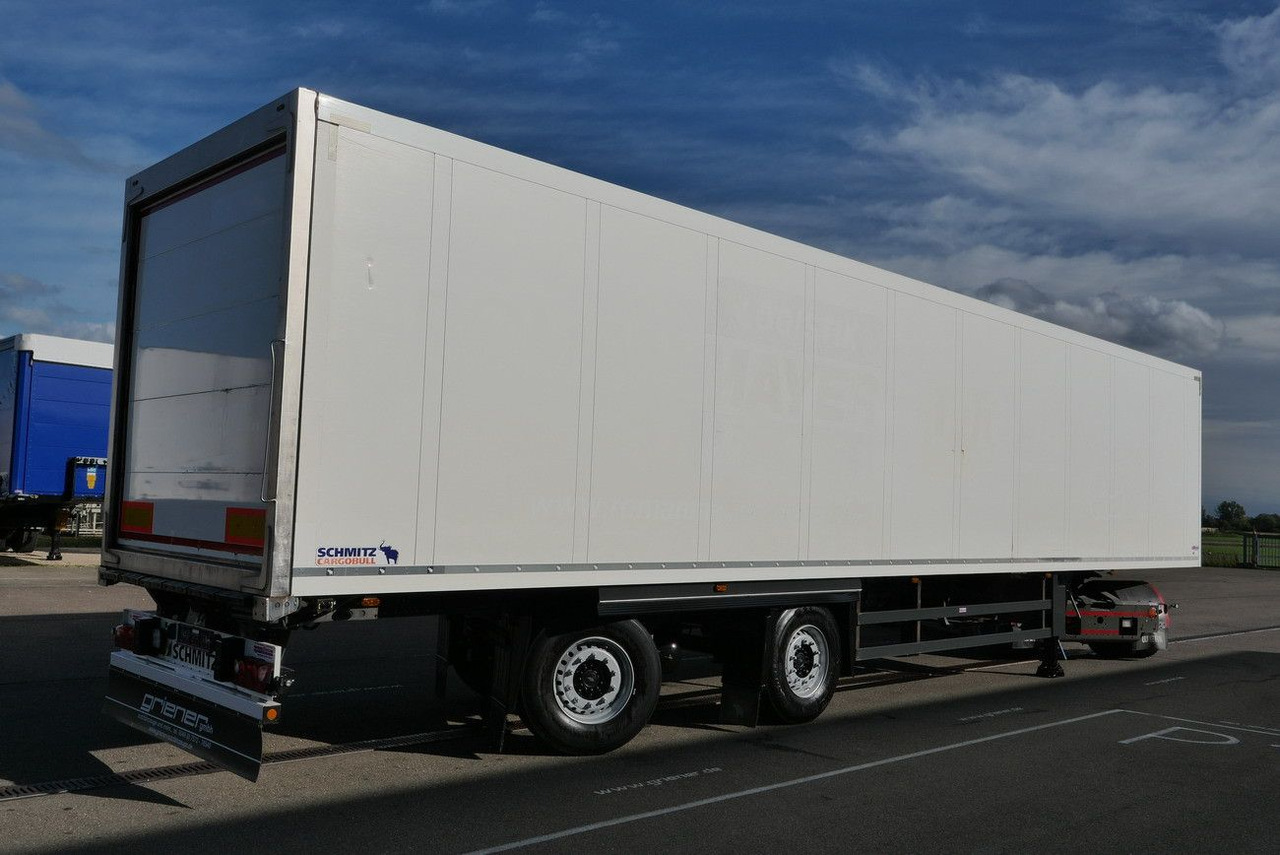 Schmitz Cargobull SKO 18/LZG/45 COOL / TRIDEC / CITY /TKM - Semirremolque caja cerrada: foto 2 Schmitz Cargobull SKO 18/LZG/45 COOL / TRIDEC / CITY /TKM - Semirremolque caja cerrada: foto 2