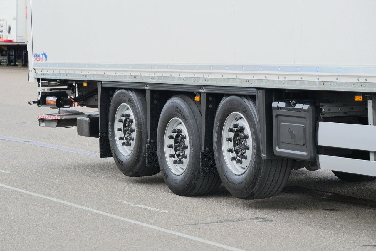 Semirremolque caja cerrada Schmitz Cargobull SKO 24/3 x ZURR/2 x LIFT /LBW 2000 kg / 2,70: foto 6