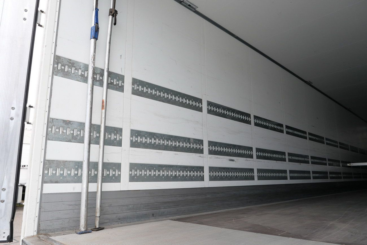 Semirremolque caja cerrada Schmitz Cargobull SKO 24/3 x ZURR/2 x LIFT /LBW 2000 kg / 2,70: foto 21