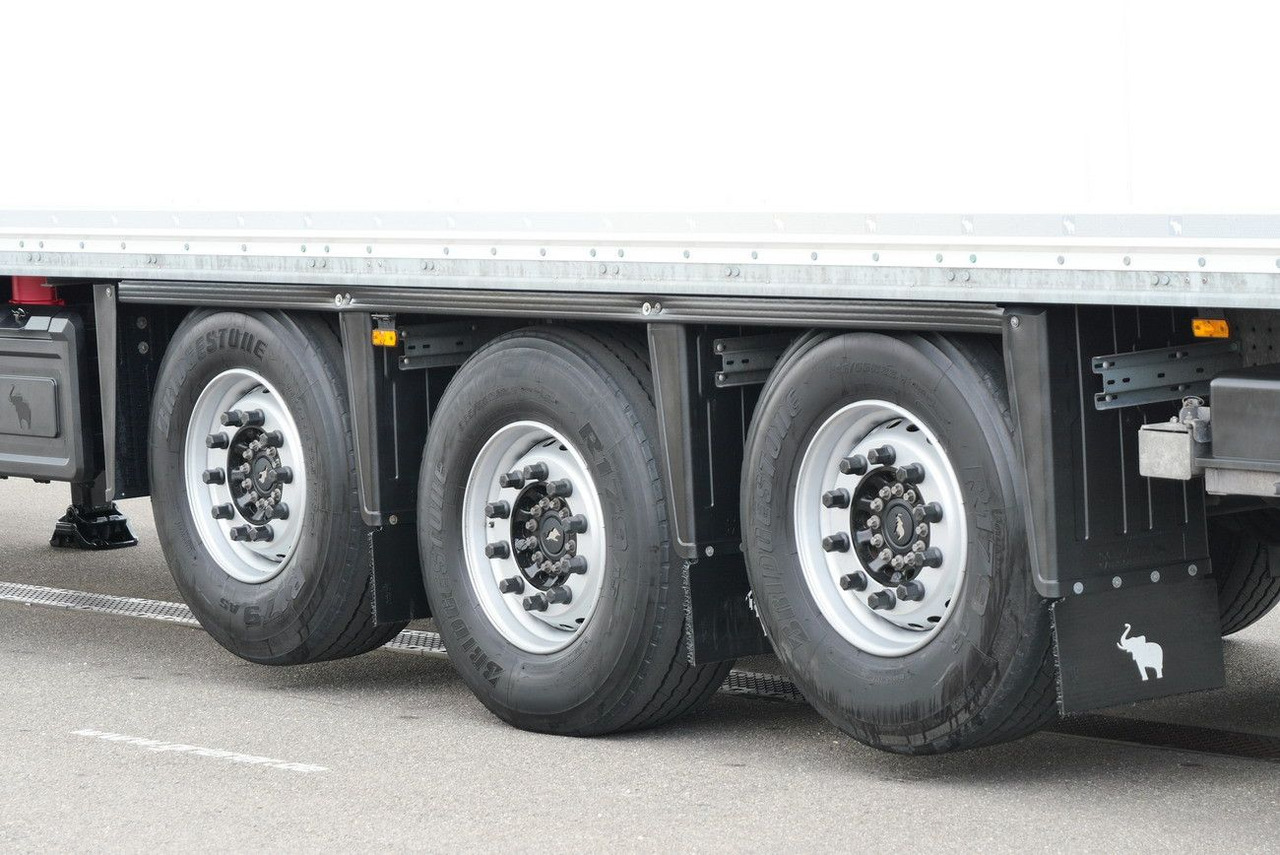 Semirremolque caja cerrada Schmitz Cargobull SKO 24/3 x ZURR/2 x LIFT /LBW 2000 kg / 2,70: foto 10