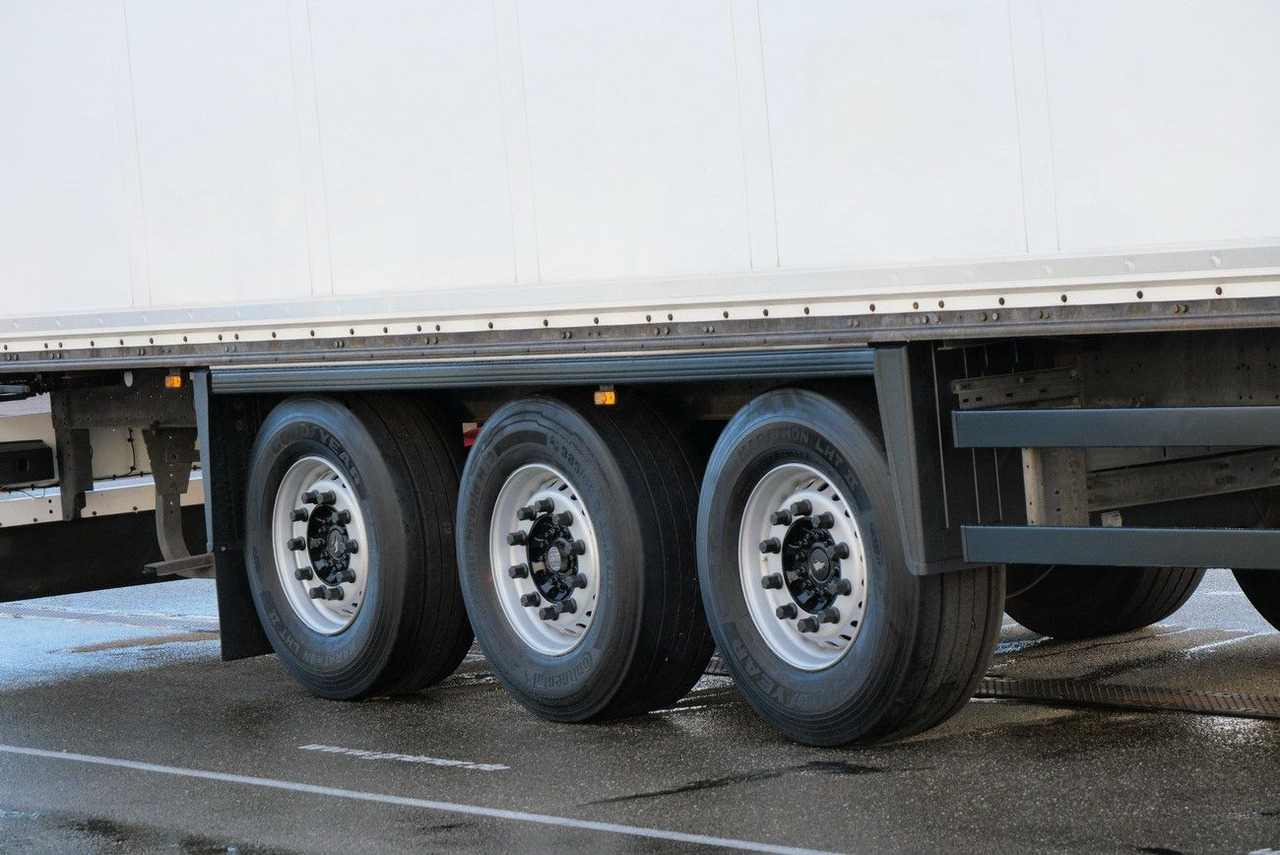 Schmitz Cargobull SKO 24/DOPPELSTOCK /  ZURRLEISTE / LASI 12642 XL - Semirremolque caja cerrada: foto 5 Schmitz Cargobull SKO 24/DOPPELSTOCK /  ZURRLEISTE / LASI 12642 XL - Semirremolque caja cerrada: foto 5