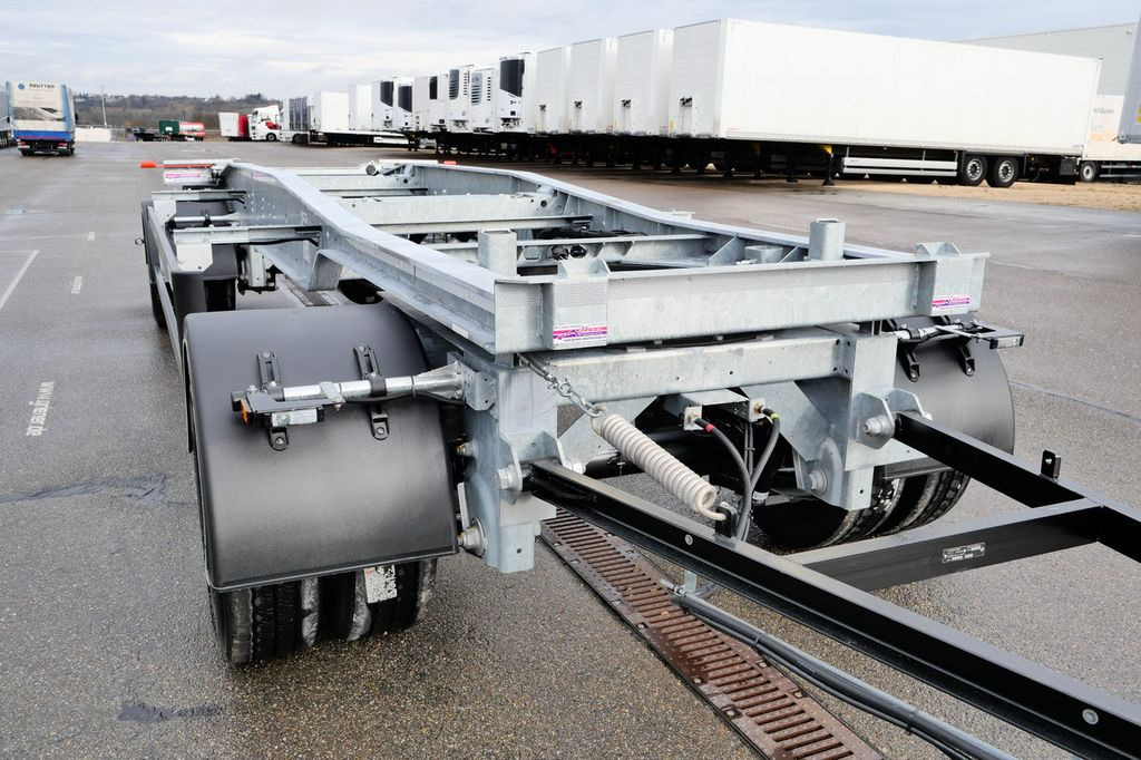 Web-Trailer ARA 18/ DIN 30722 / 5000 - 7000 mm/19,5 VERZINKT Web-Trailer ARA 18/ DIN 30722 / 5000 - 7000 mm/19,5 VERZINKT - Remolque multilift/ Portacontenedores de cadenas: foto 3 Web-Trailer ARA 18/ DIN 30722 / 5000 - 7000 mm/19,5 VERZINKT Web-Trailer ARA 18/ DIN 30722 / 5000 - 7000 mm/19,5 VERZINKT - Remolque multilift/ Portacontenedores de cadenas: foto 3