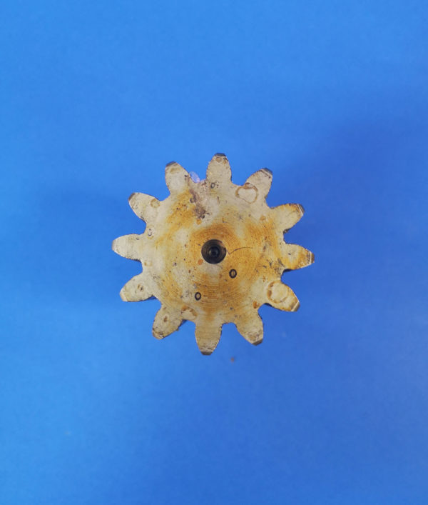 010230A Wałek silnika obrotu Hanix, Schaeff HR4 - Reductor de giro para Maquinaria de construcción: foto 4 010230A Wałek silnika obrotu Hanix, Schaeff HR4 - Reductor de giro para Maquinaria de construcción: foto 4