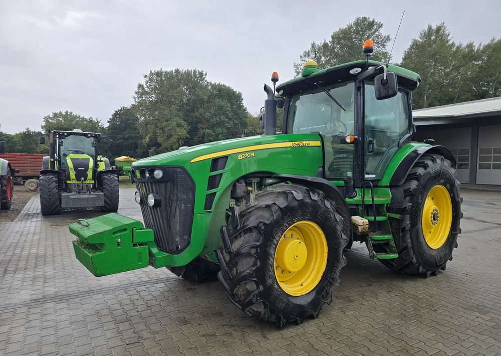 John Deere 8270R - Tractor: foto 2 John Deere 8270R - Tractor: foto 2