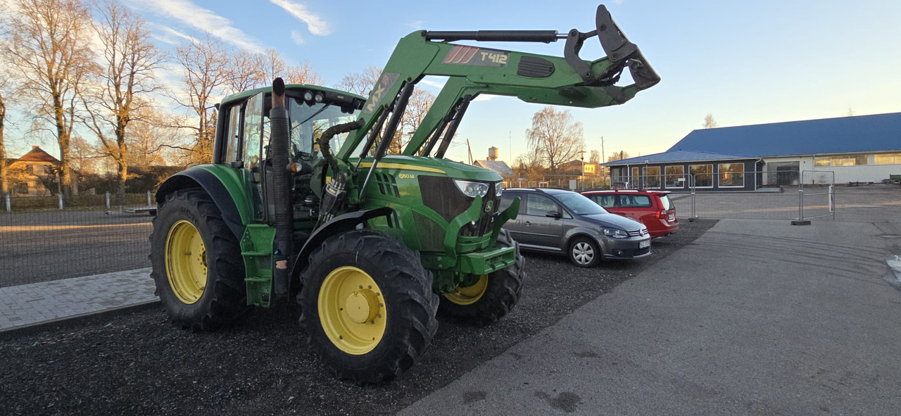 JOHN DEERE 6150M - Tractor: foto 1 JOHN DEERE 6150M - Tractor: foto 1