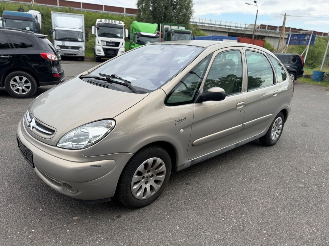 Sedan Citroën Xsara Picasso 1.8 16V Exclusive: foto 7