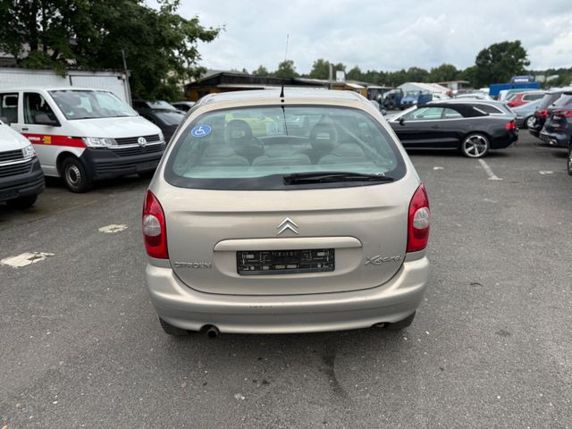 Citroën Xsara Picasso 1.8 16V Exclusive - Sedan: foto 5 Citroën Xsara Picasso 1.8 16V Exclusive - Sedan: foto 5