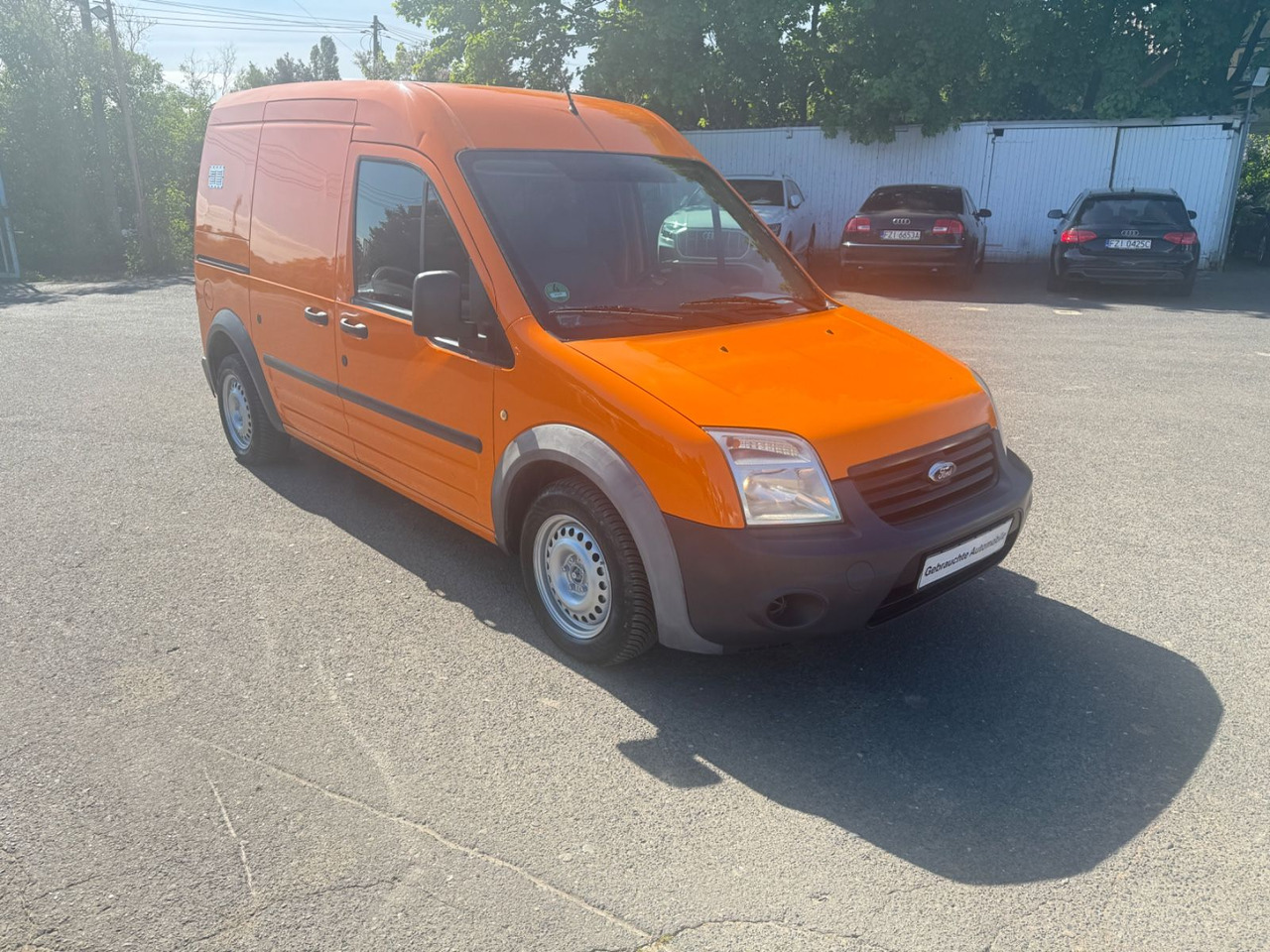 Ford Transit Connect Kasten lang - Furgoneta pequeña: foto 2 Ford Transit Connect Kasten lang - Furgoneta pequeña: foto 2