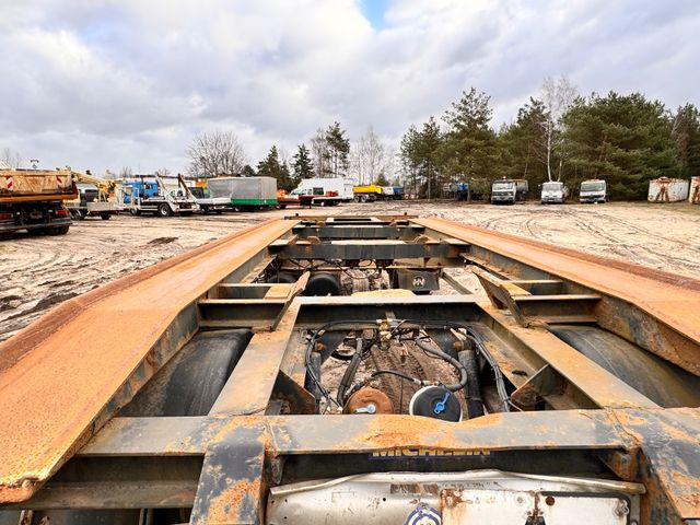 Remolque multilift/ Portacontenedores de cadenas Hüffermann HAR 1870 L Schlitten - Abrollanhänger: foto 9 Remolque multilift/ Portacontenedores de cadenas Hüffermann HAR 1870 L Schlitten - Abrollanhänger: foto 9