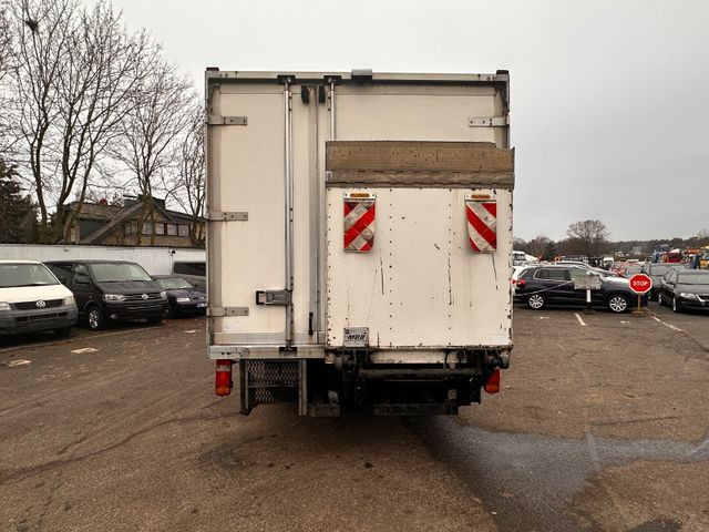 MAN TGL 8.180 Kühlkoffer Lbw - Camión frigorífico: foto 4 MAN TGL 8.180 Kühlkoffer Lbw - Camión frigorífico: foto 4