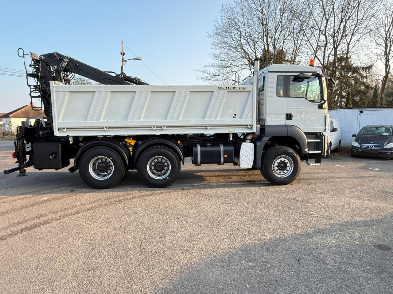 MAN TGS 26.400 Kipper mit Kran Jonsered 6x4 - Camión volquete: foto 5 MAN TGS 26.400 Kipper mit Kran Jonsered 6x4 - Camión volquete: foto 5