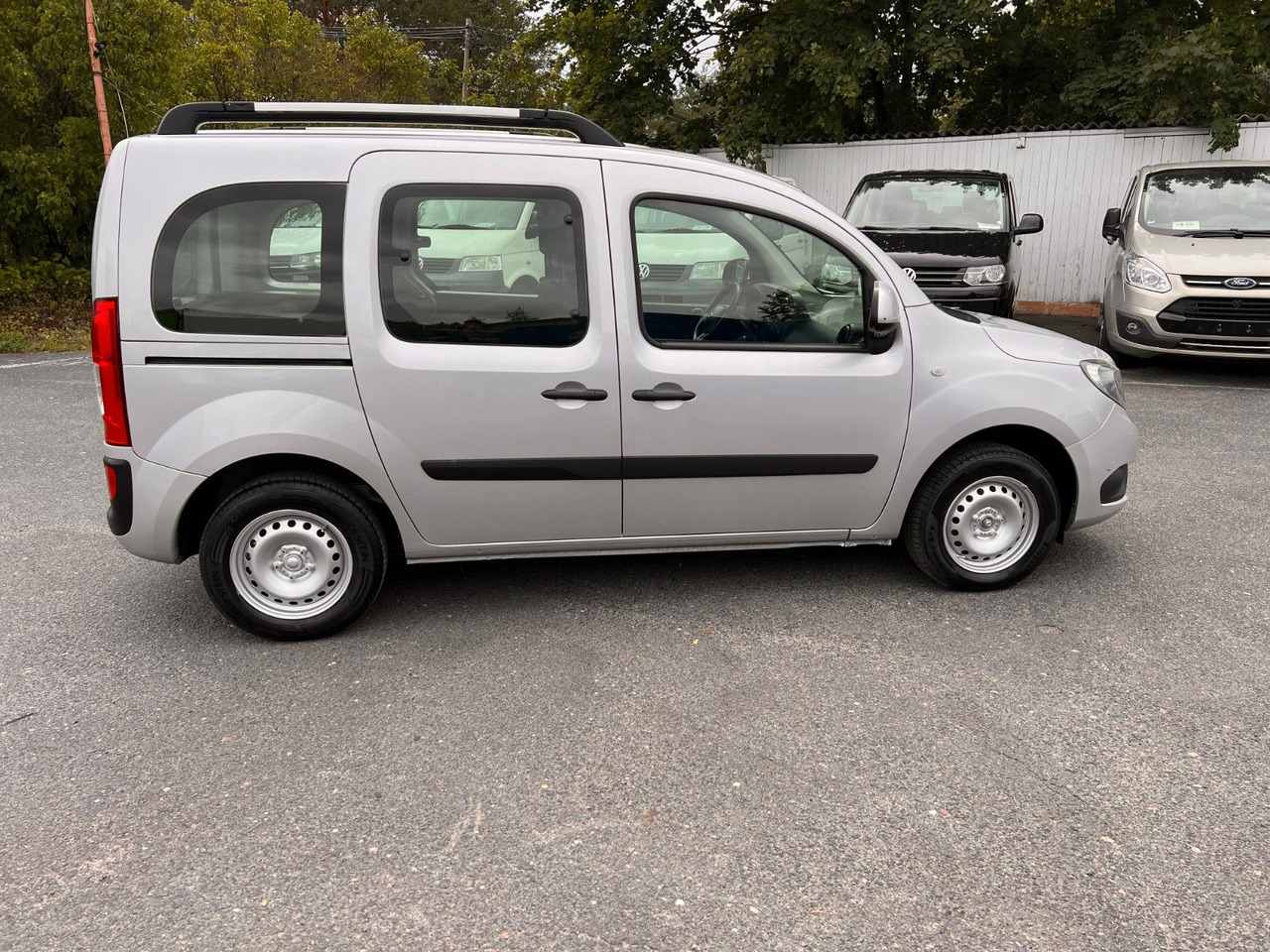 Mercedes-Benz Citan Kombi 111 CDI lang - Furgoneta de pasajeros: foto 5 Mercedes-Benz Citan Kombi 111 CDI lang - Furgoneta de pasajeros: foto 5