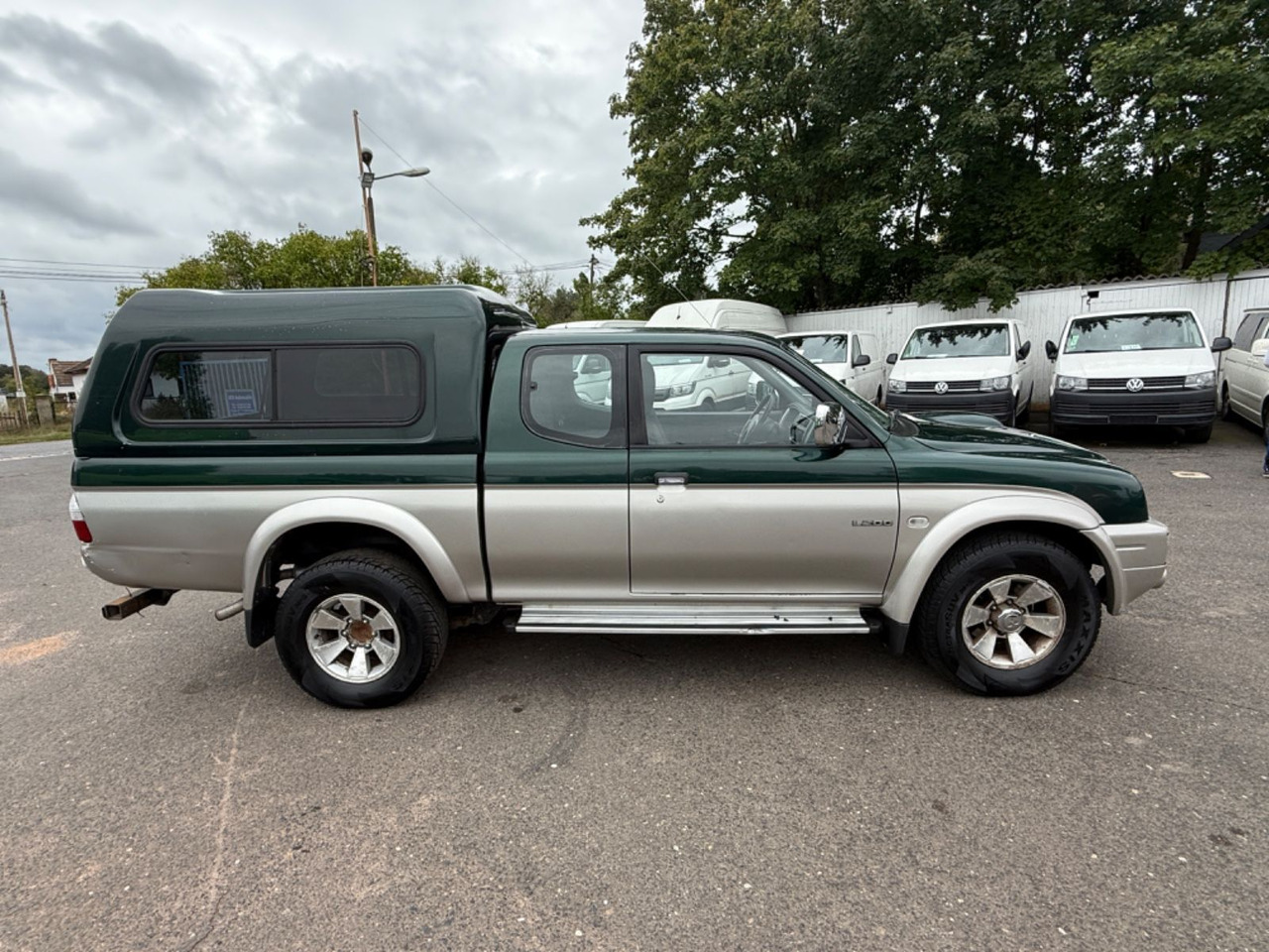 Mitsubishi L200 Magnum TD Intense Club Cab 2500 - SUV/ Todoterreno: foto 3 Mitsubishi L200 Magnum TD Intense Club Cab 2500 - SUV/ Todoterreno: foto 3