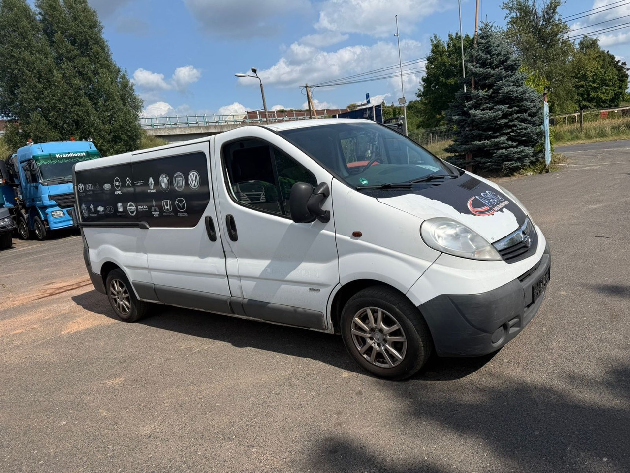 Opel Vivaro Kasten/Kombi Kasten L2H1 2,9t - Furgoneta pequeña: foto 1 Opel Vivaro Kasten/Kombi Kasten L2H1 2,9t - Furgoneta pequeña: foto 1