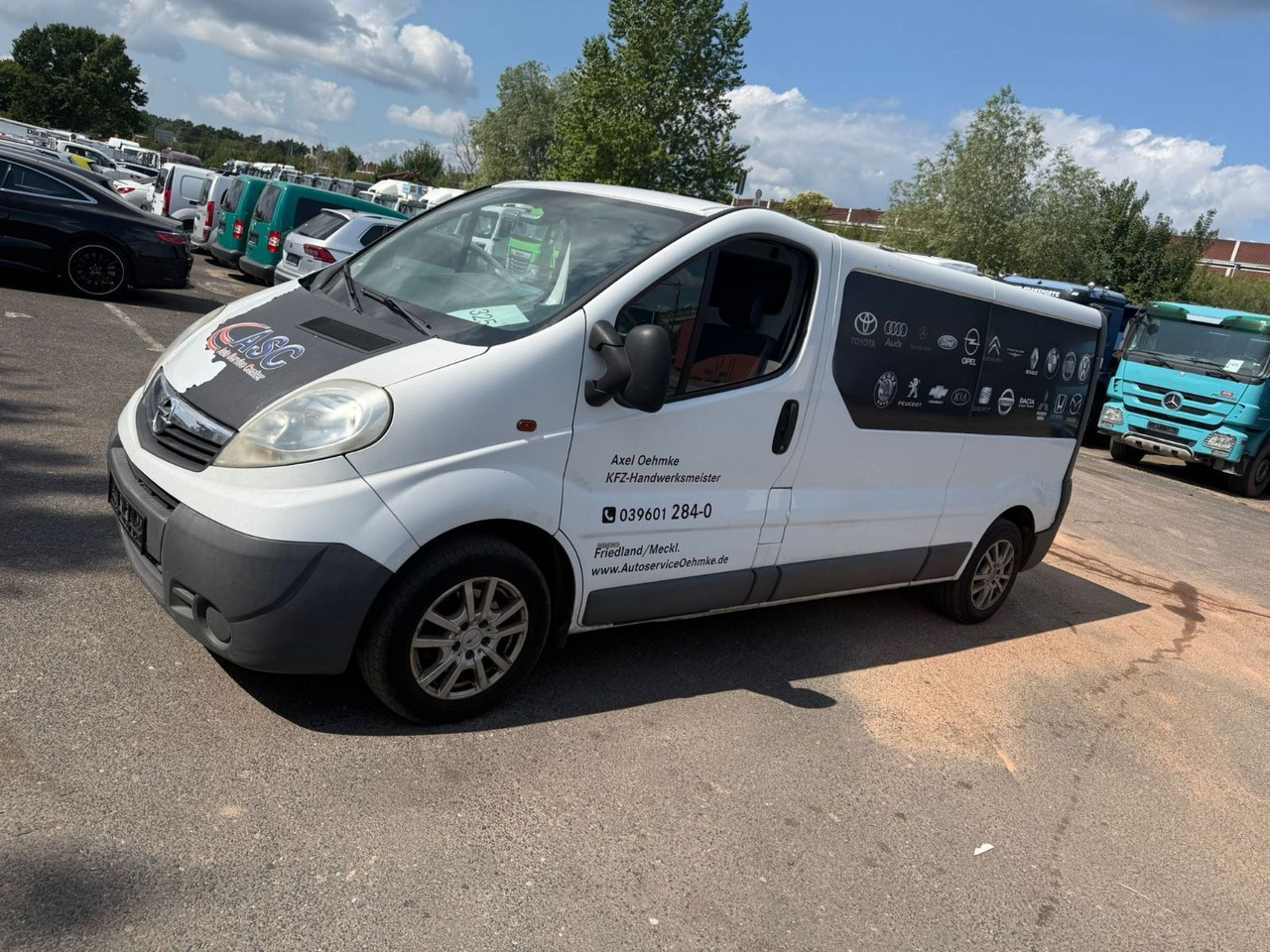 Opel Vivaro Kasten/Kombi Kasten L2H1 2,9t - Furgoneta pequeña: foto 3 Opel Vivaro Kasten/Kombi Kasten L2H1 2,9t - Furgoneta pequeña: foto 3