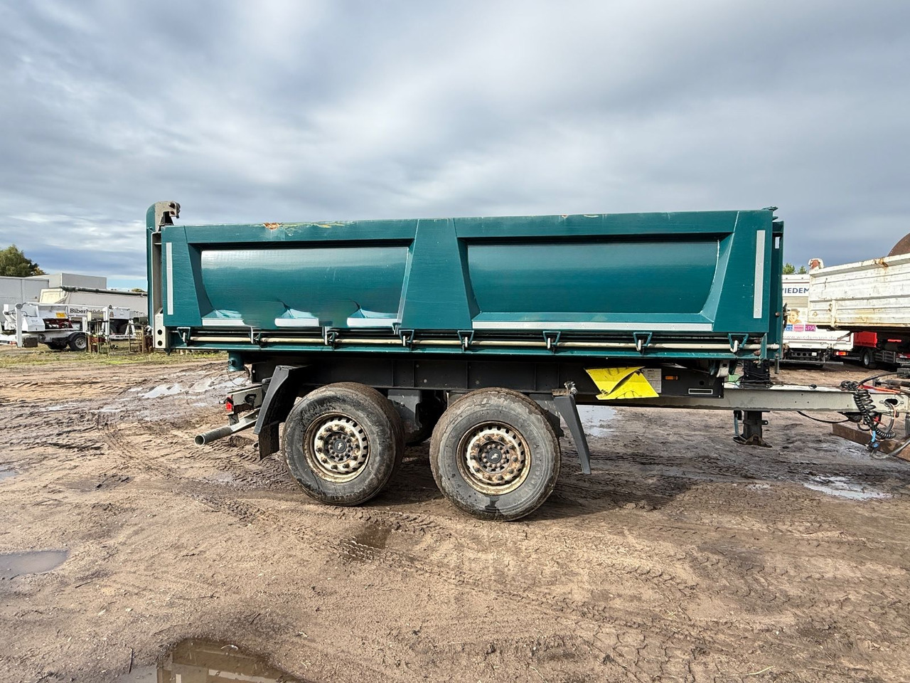 Schmitz Cargobull ZKI 18 Dreiseitenkipper - Remolque volquete: foto 3 Schmitz Cargobull ZKI 18 Dreiseitenkipper - Remolque volquete: foto 3