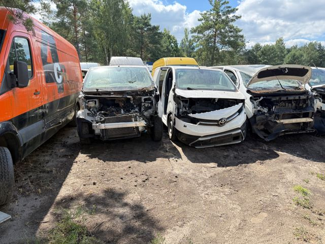 Toyota Proace L1 Kasten Meister ERSATZTEILENSPENDER - Furgoneta pequeña: foto 2 Toyota Proace L1 Kasten Meister ERSATZTEILENSPENDER - Furgoneta pequeña: foto 2